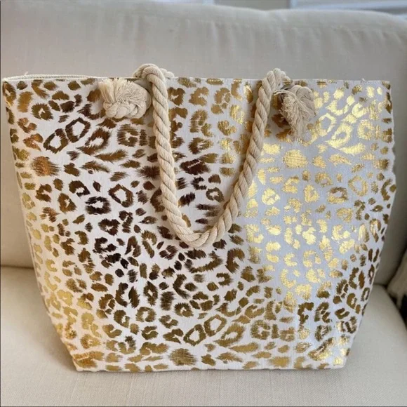 Beautiful Metallic Shiny Leopard Print Bag - Picture 14 of 14